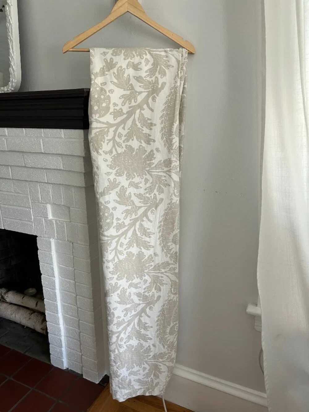 Pottery Barn Curtains Cream and White Cotton 50 x 84 (2 panels)
